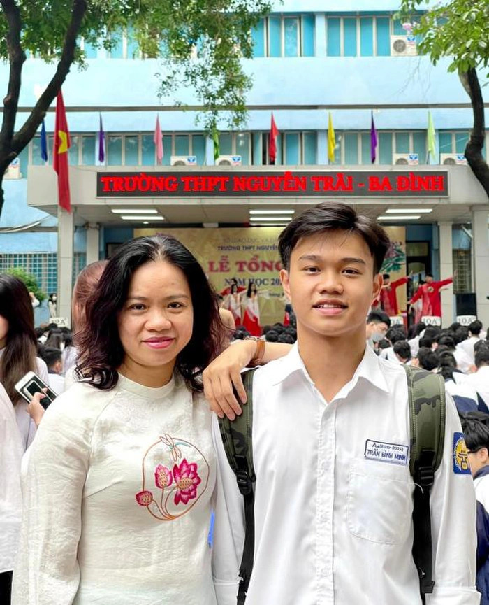 Con trai cố nhạc sĩ Trần Lập trưởng thành ở tuổi 18, điển trai hệt người bố tài hoa - Ảnh 3