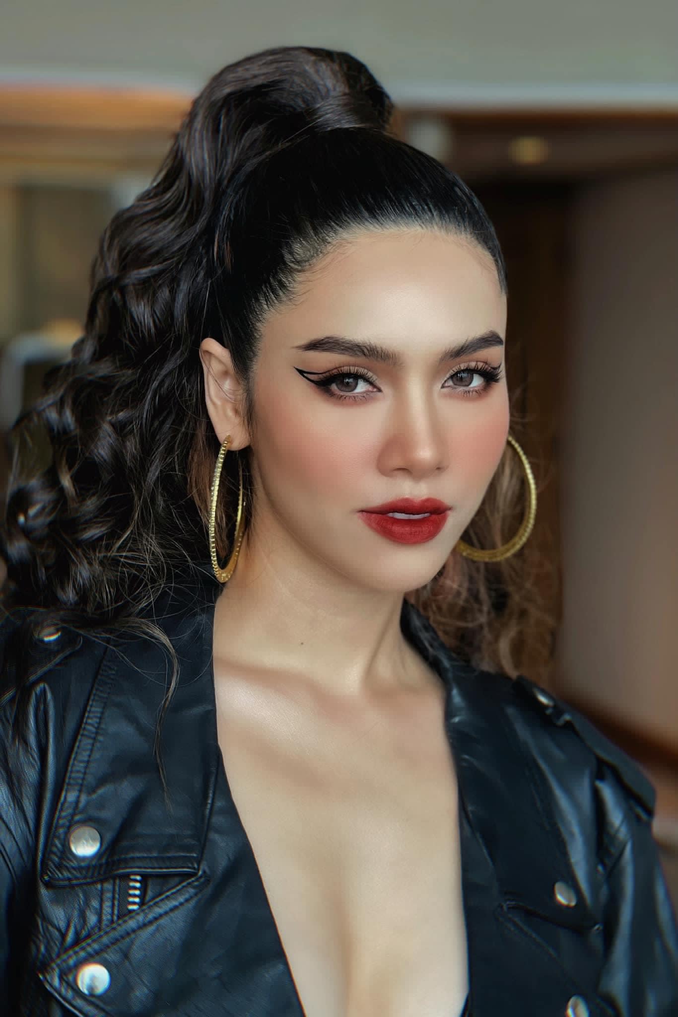 Hoàng My chia sẻ ảnh cưới của Phillip Nguyễn và vợ sắp cưới  - Ảnh 1