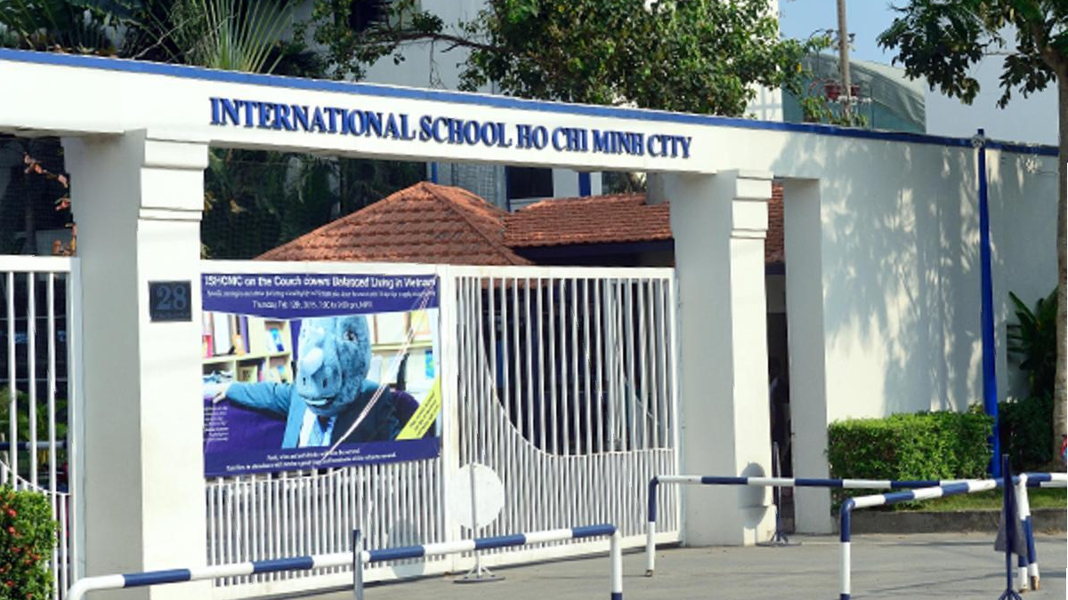 Sau livestream của Thủy Bi, trường quốc tế đình chỉ học tập 4 học sinh