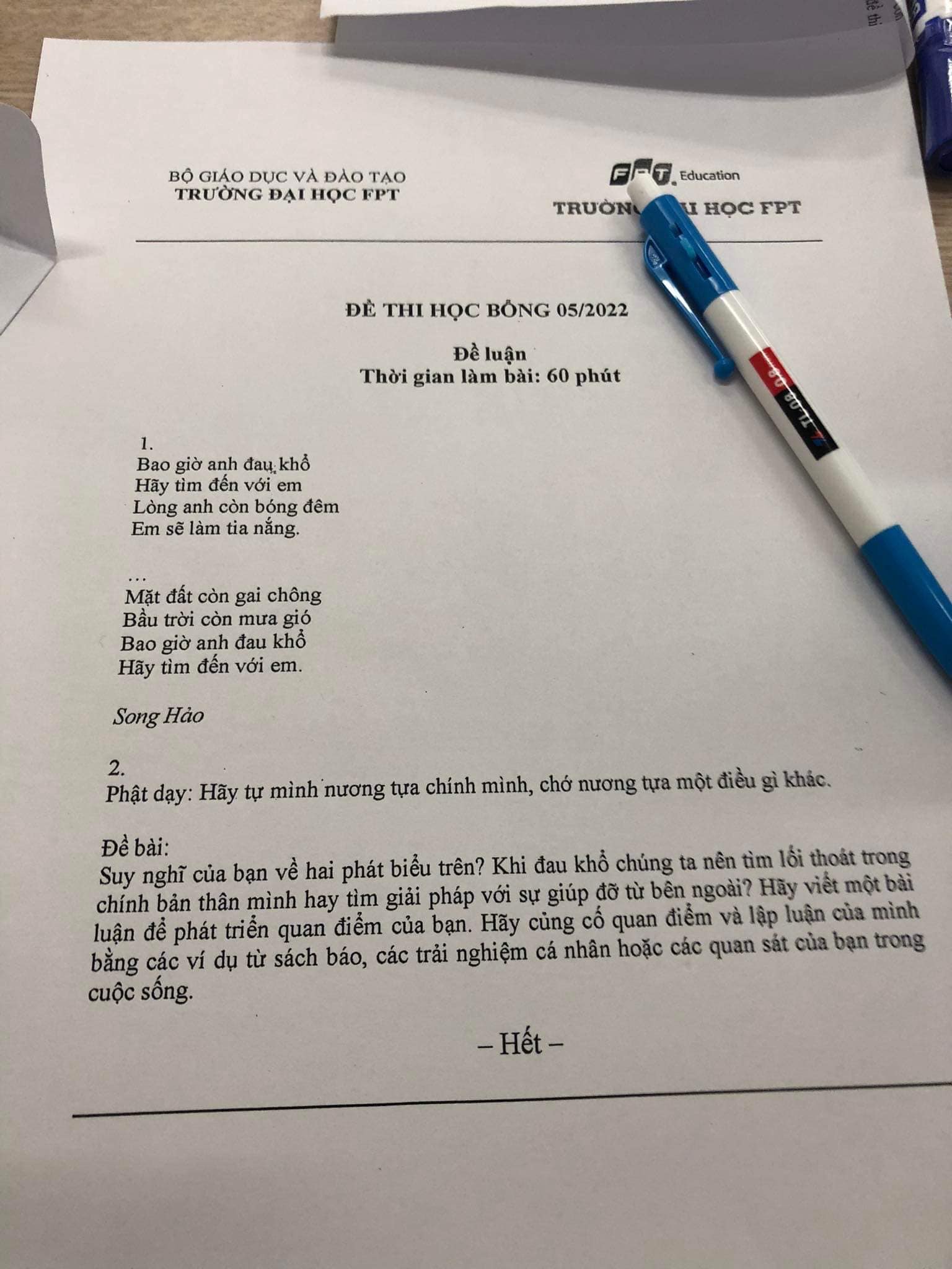 Đề luận học bổng ĐH FPT về quan điểm “anh em nương tựa