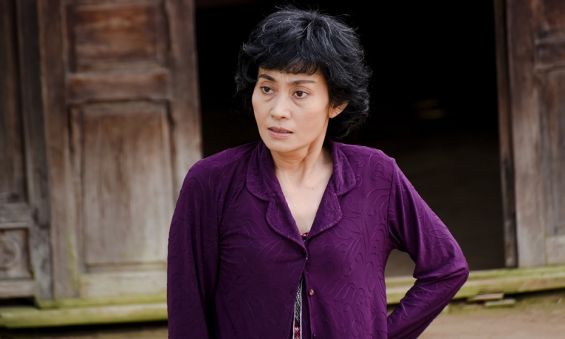 Một sao nữ Vbiz đi ăn tiệc nhà đại gia chỉ uống nước, lén đặt lại 200k vì không muốn nợ - Ảnh 1