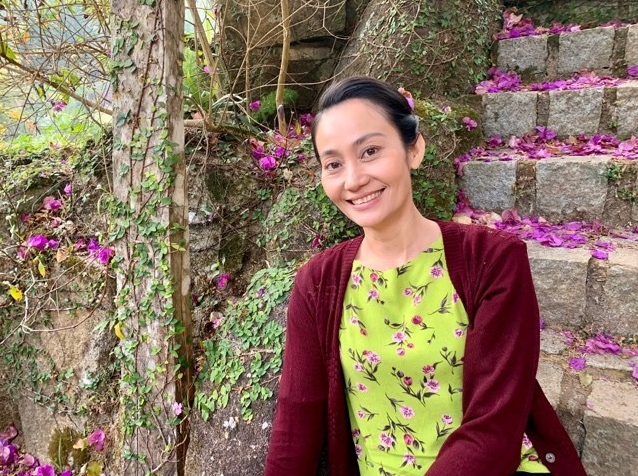 Một sao nữ Vbiz đi ăn tiệc nhà đại gia chỉ uống nước, lén đặt lại 200k vì không muốn nợ - Ảnh 1