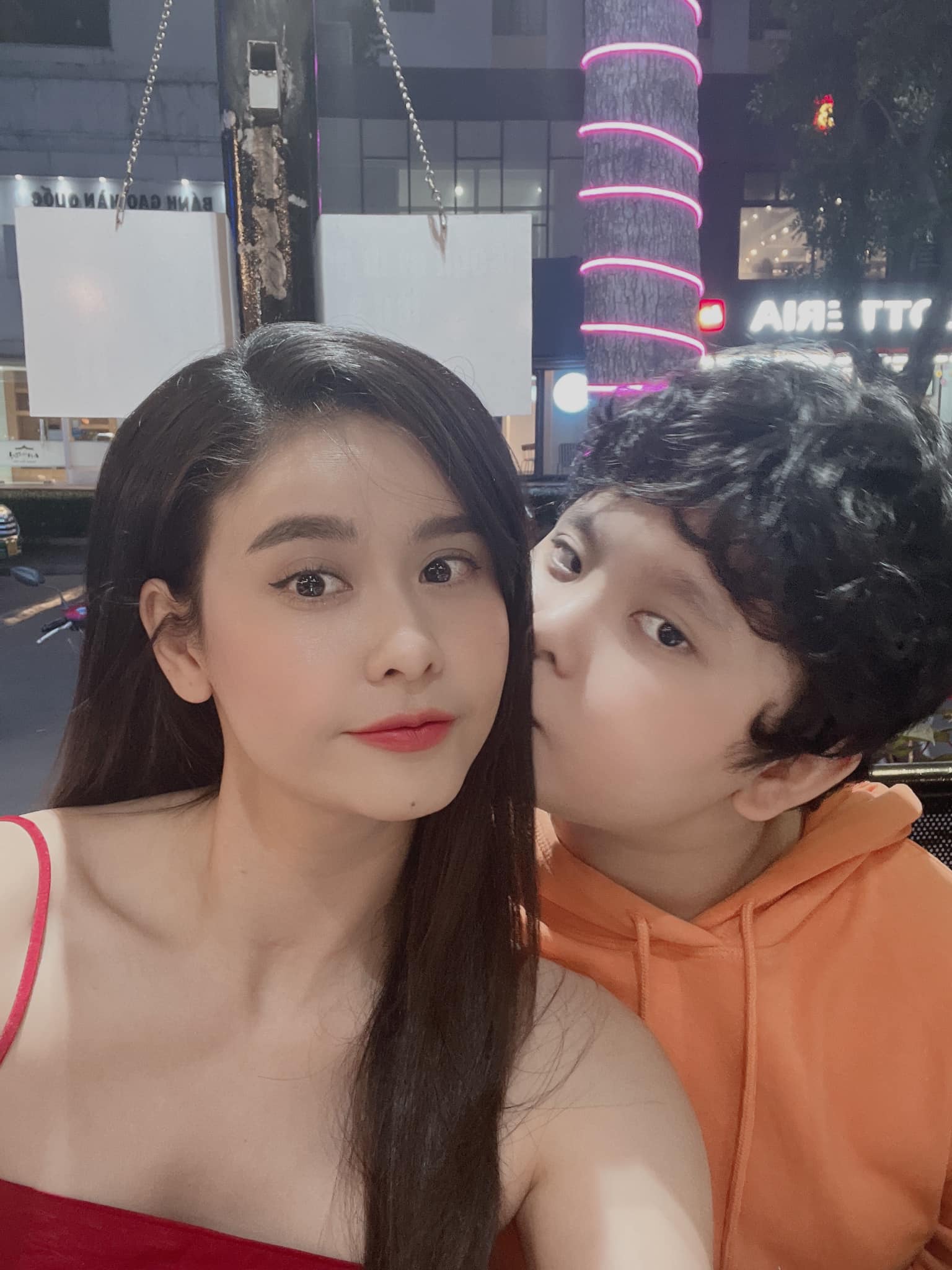 Quý tử nhà Tim - Trương Quỳnh Anh ra sao sau 5 năm ba mẹ ly hôn - Ảnh 4