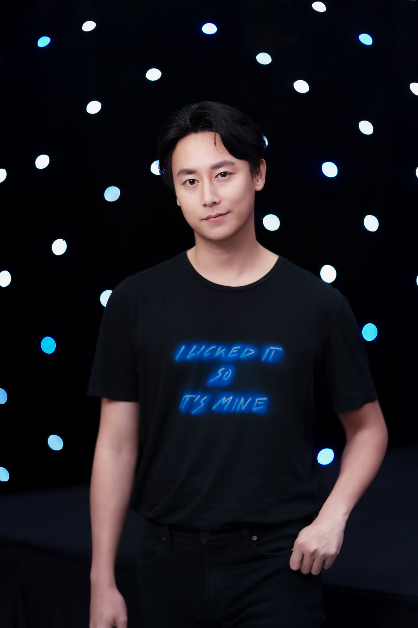 Rocker Nguyễn 4 năm ở ẩn: Mỗi ngày bê nồi bún bò 30 lít, thái 5kg thịt bò bán hàng - Ảnh 2