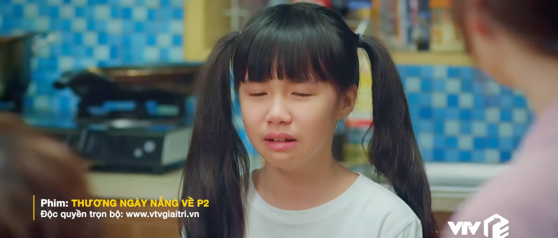 Thương Ngày Nắng Về tập 28: Con gái mất tích bí ẩn, Khánh và Đức hoàng hốt đi tìm - Ảnh 7