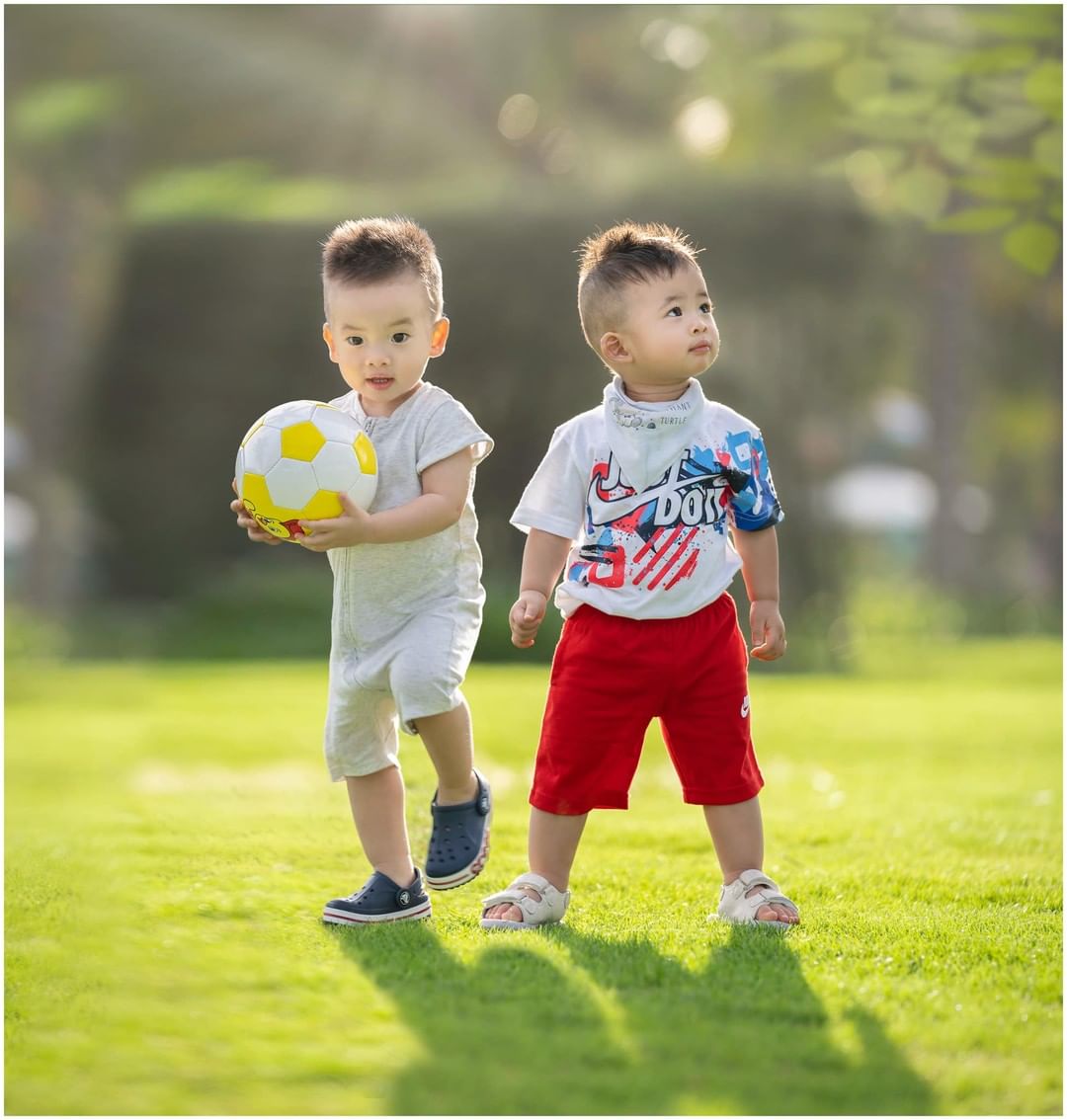 Tên thật của các cặp nhóc tỳ song sinh nổi tiếng Vbiz - Ảnh 1