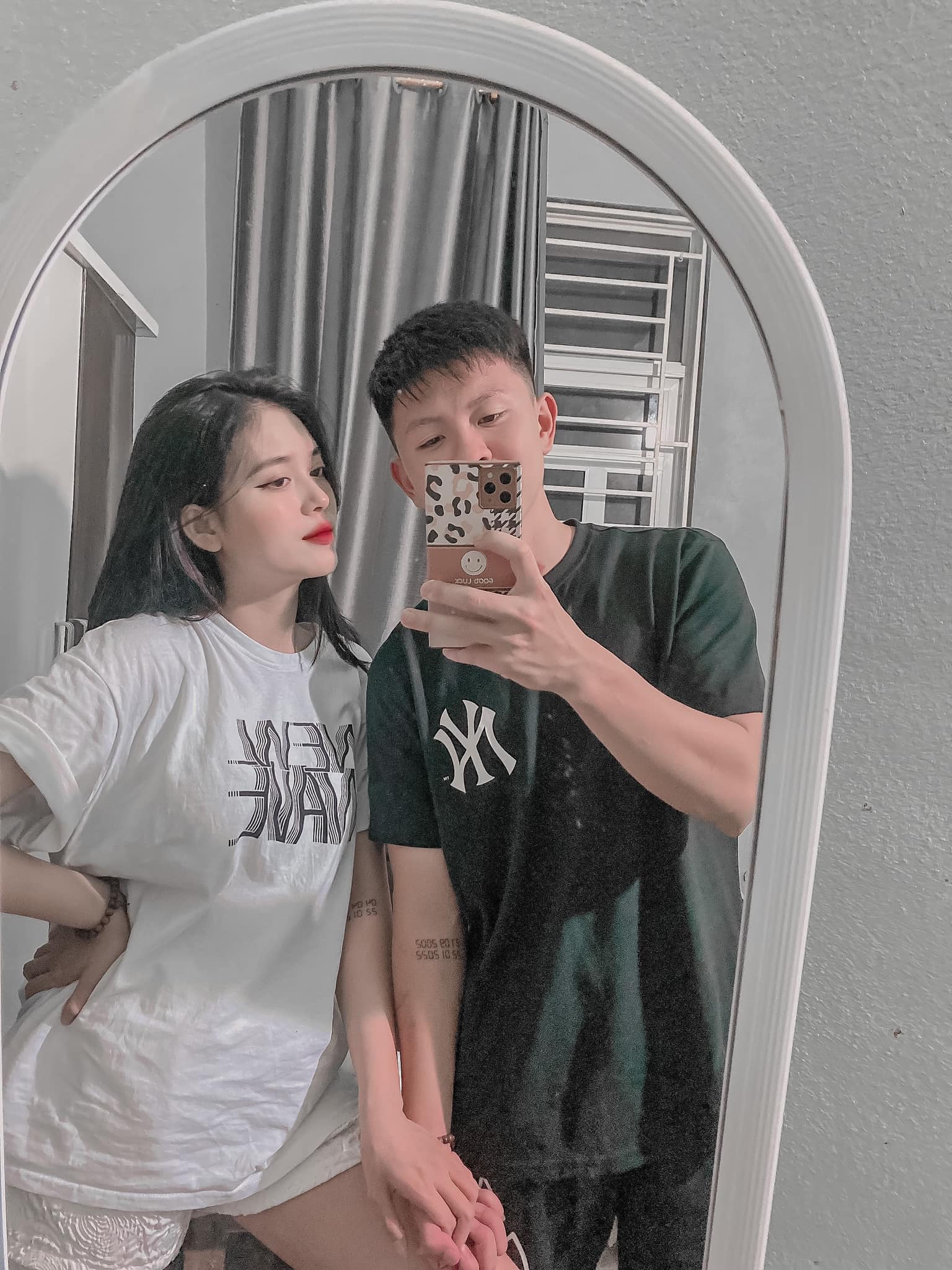 Vũ Tiến Long - Em út U23 Việt Nam: 20 tuổi sự nghiệp nở rộ, vợ con đuề huề - Ảnh 2