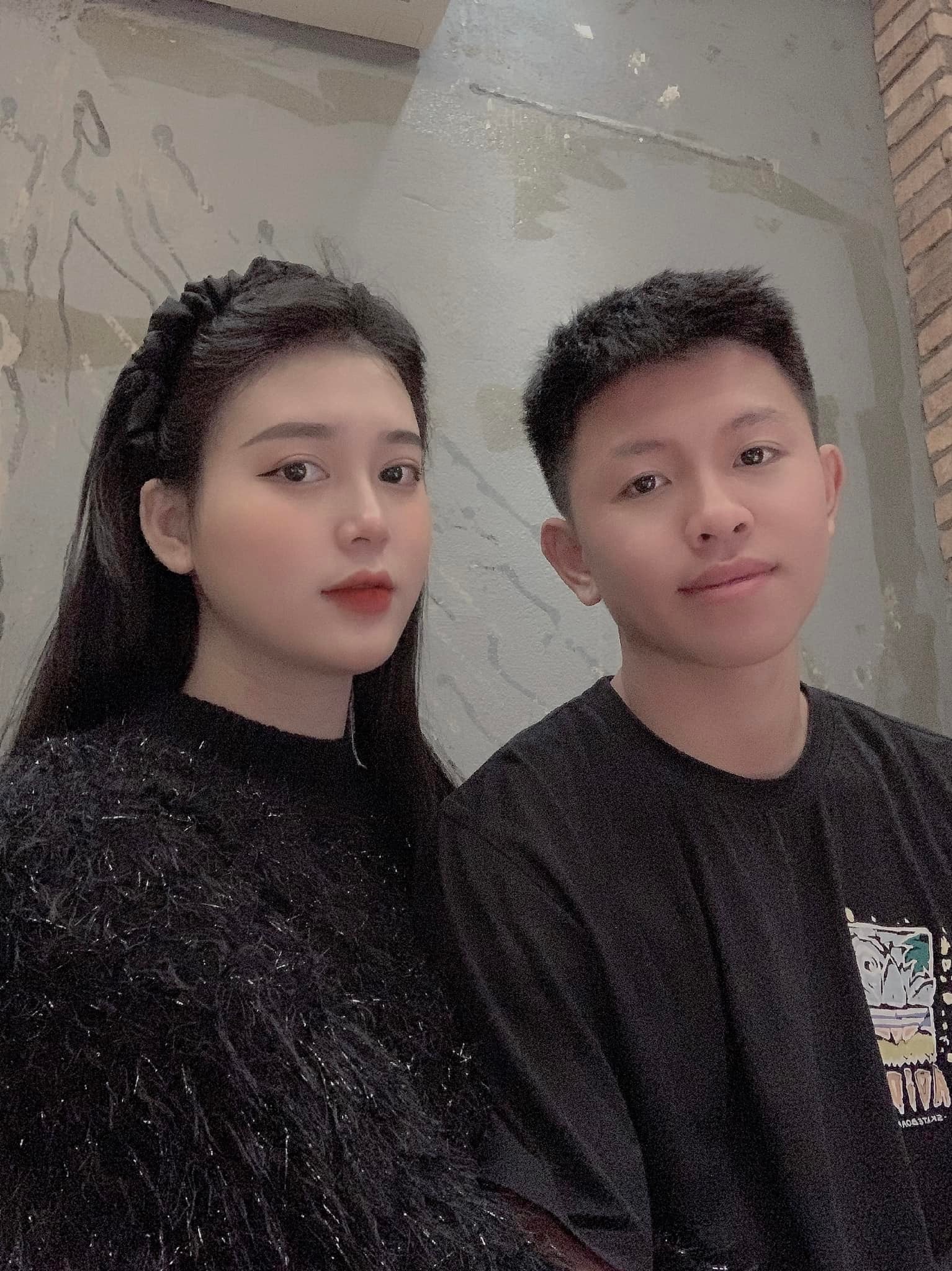 Vũ Tiến Long - Em út U23 Việt Nam: 20 tuổi sự nghiệp nở rộ, vợ con đuề huề - Ảnh 7