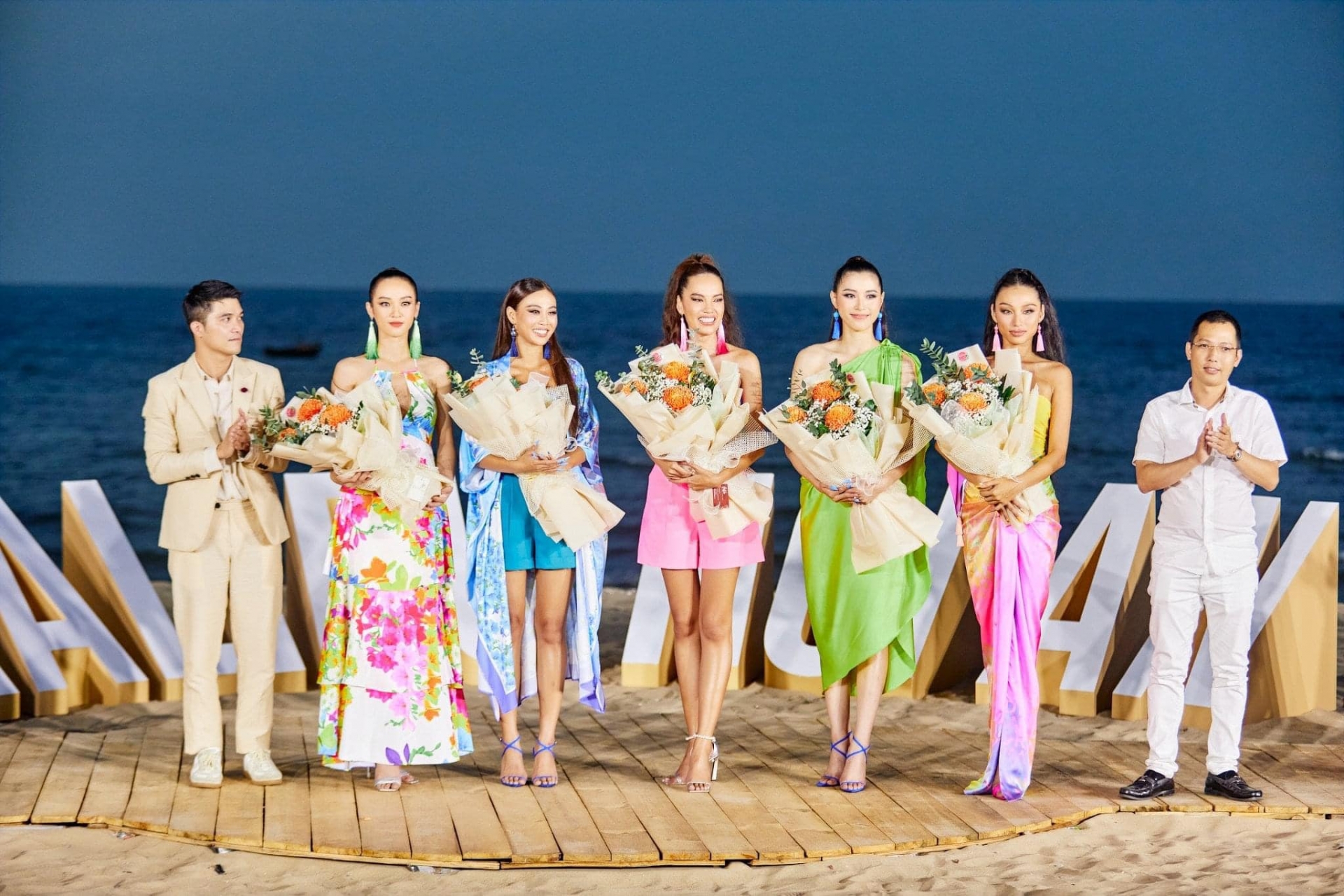 Ngô Bảo Ngọc và Lê Hoàng Phương: Cùng có body quyến rũ nhưng ai mới là Người đẹp Biển 2022?  - Ảnh 5