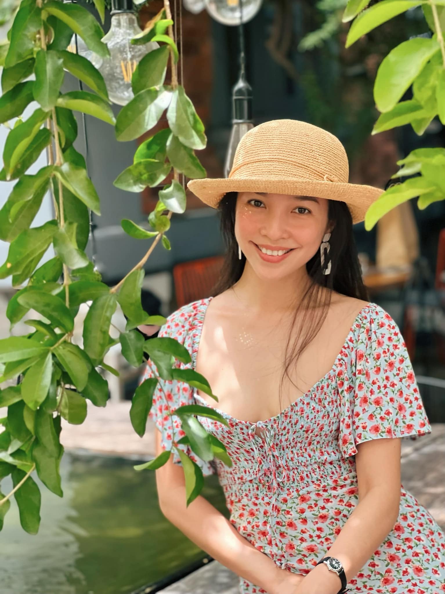 Hiền Thục được cầu hôn ở tuổi 41: Em đeo lên tay chiếc nhẫn đã đợi e suốt 24 năm?  - Ảnh 1