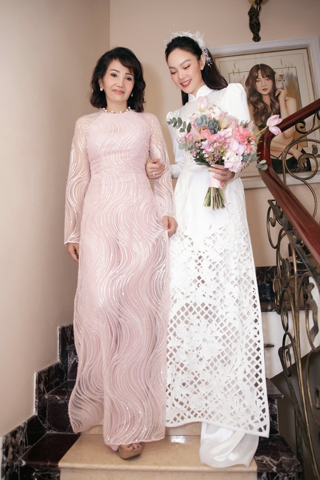 Netizen soi ra của hồi môi “khủng” của Minh Hằng, bạn thân tiết lộ tính cách thật của vị hôn phu - Ảnh 1