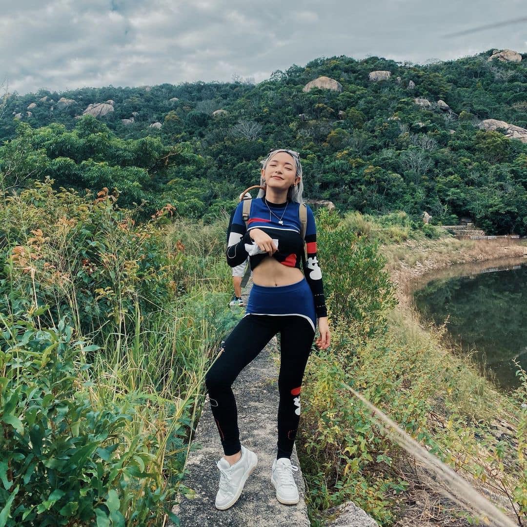 Châu Bùi khoe body “vạm vỡ”  - Ảnh 3