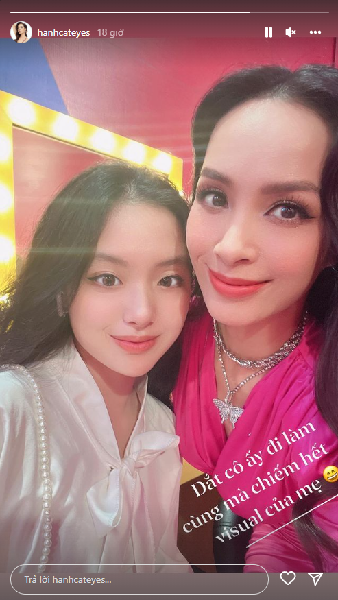 Con gái Thúy Hạnh xinh đẹp dịu dàng, chiếm hết spotlight khi đi làm cùng mẹ - Ảnh 2