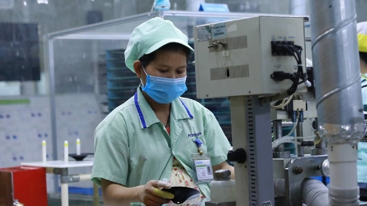 Công nhân nữ nghỉ thai sản, ốm đau có được hỗ trợ tiền thuê nhà không?