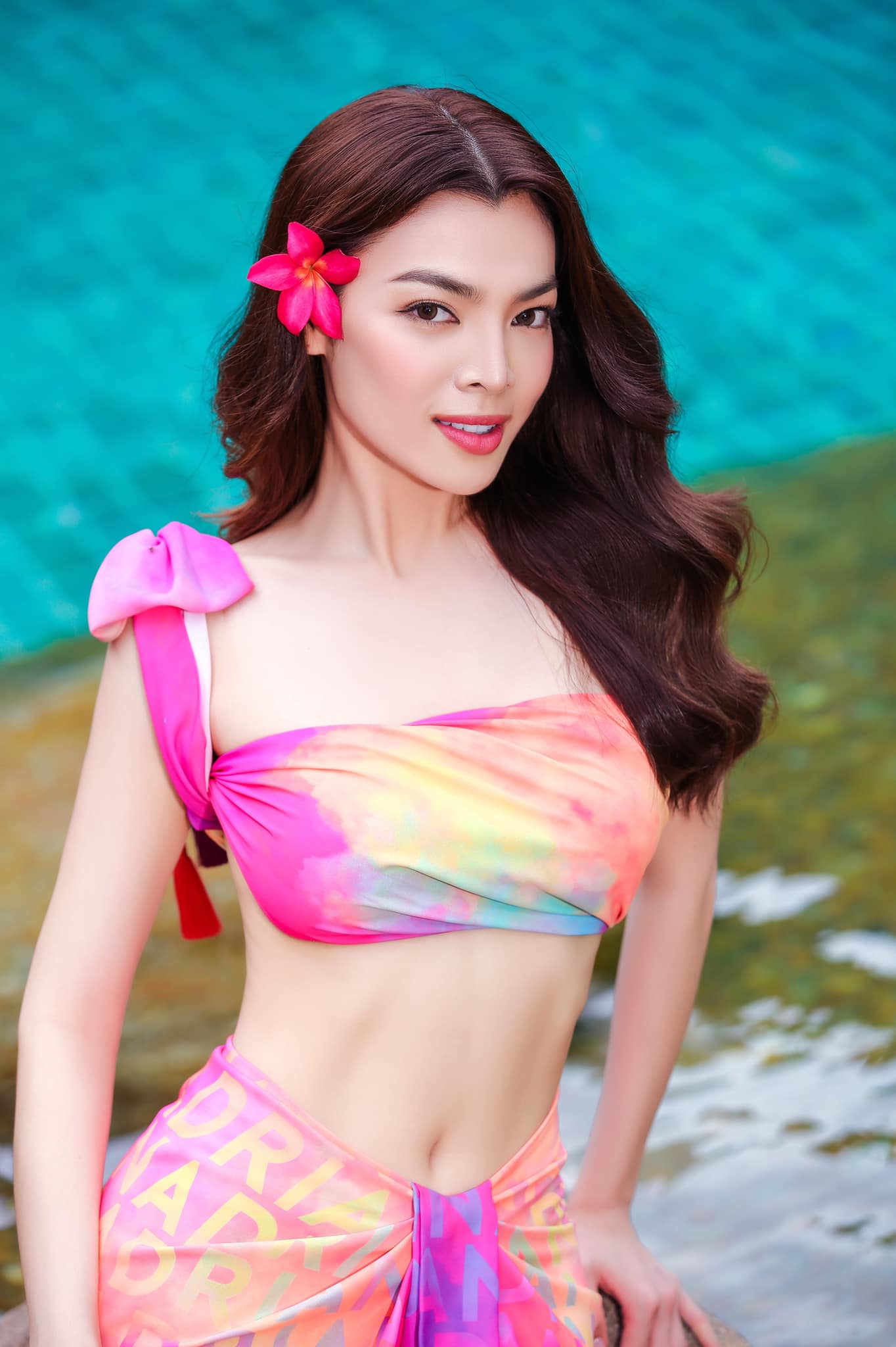 Trang phục dân tộc của Trân Đài tại MI Queen 2022 khiến fan thất vọng vì khác bản vẽ - Ảnh 6