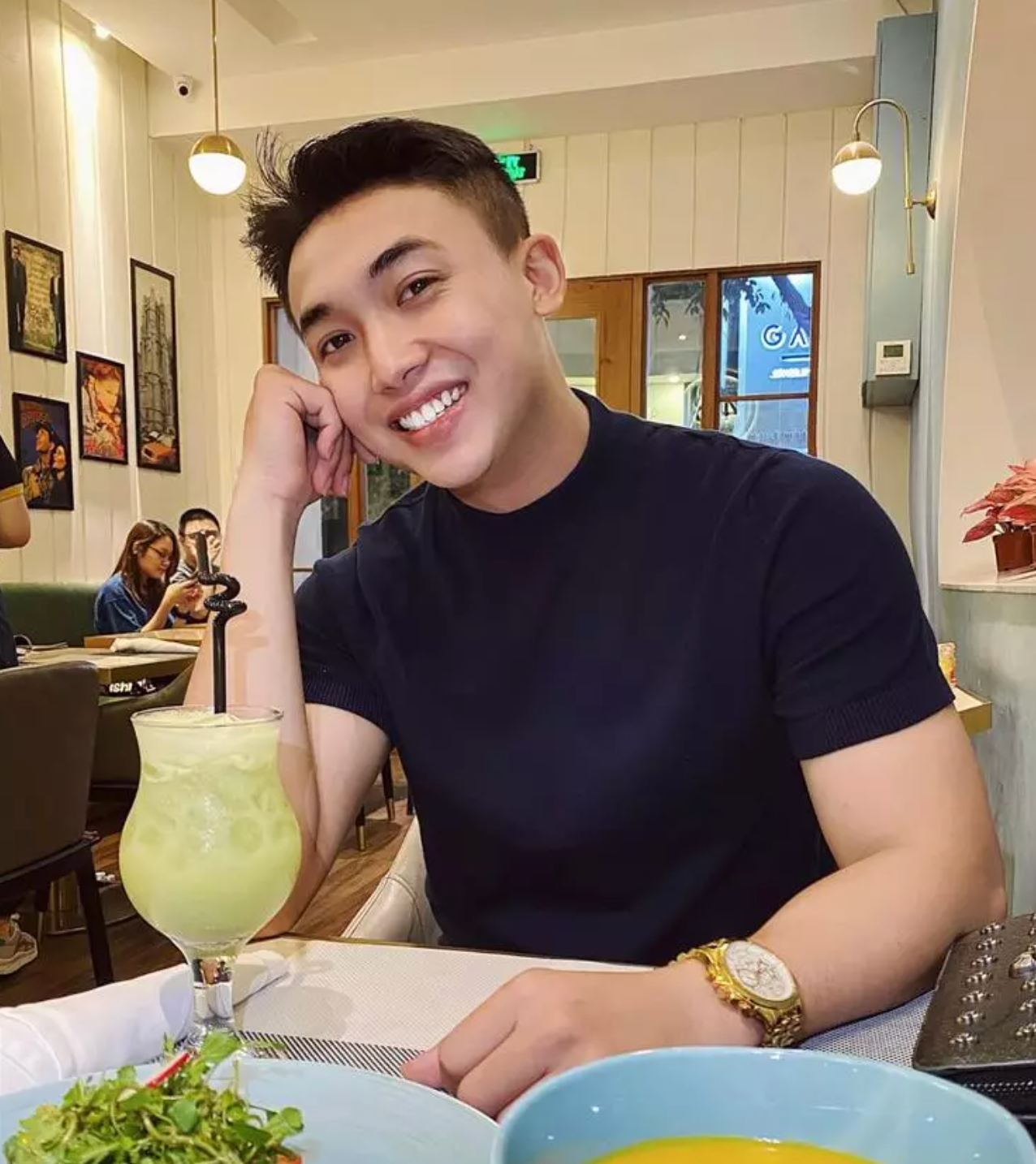 Xoài non hiếm hoi khoe ảnh anh trai, gương mặt body đều thuộc hạng cực phẩm - Ảnh 6