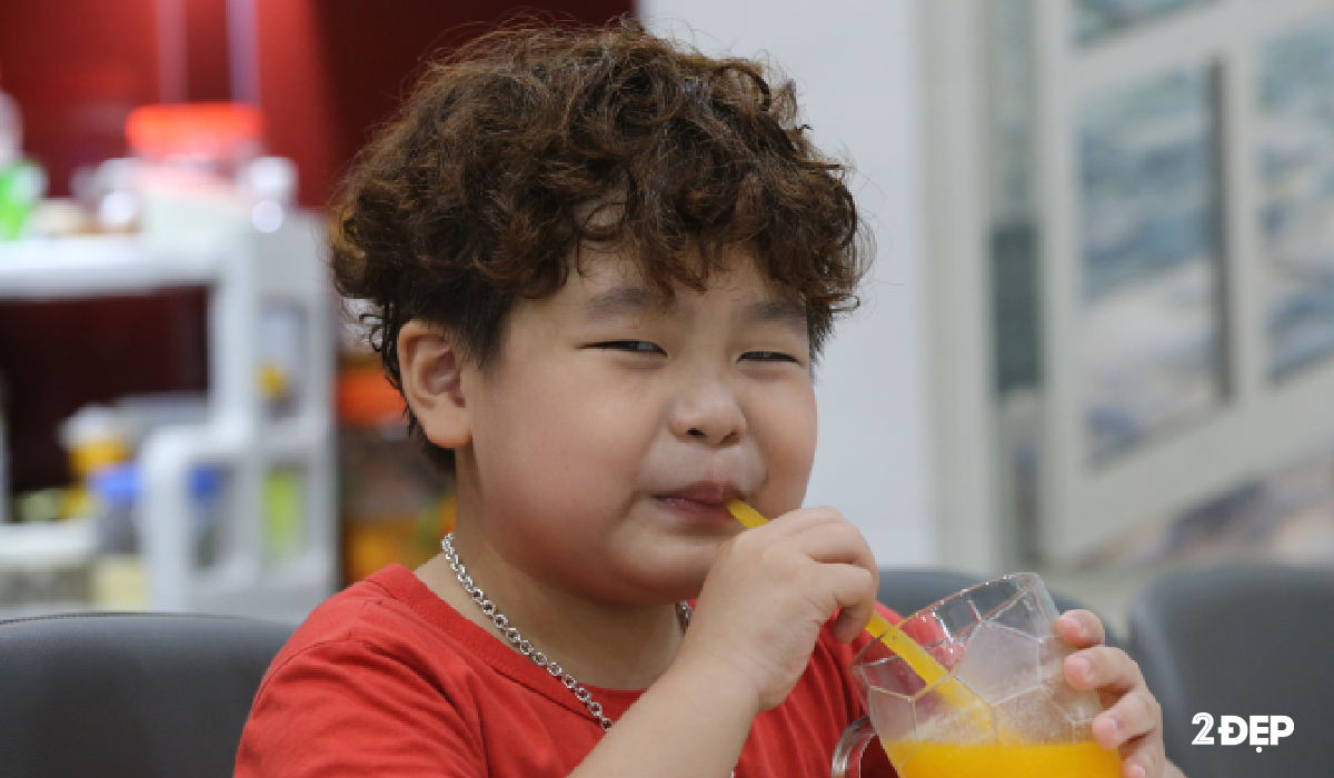 Tuấn Phong - Bé So Thương Ngày Nắng Về: Hành trình làm diễn viên nhí từ trò đặt tên cho đồ chơi  - Ảnh 1