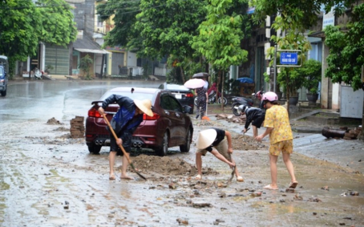Áp thấp nhiệt đới diễn biến ngày cạnh mạnh, khả năng thành bão trong ngày mai (30/6) - Ảnh 2