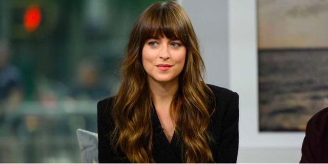 Dakota Johnson: 50 Sắc Thái là bộ phim tâm thần, nếu biết trước sẽ không tham gia - Ảnh 2