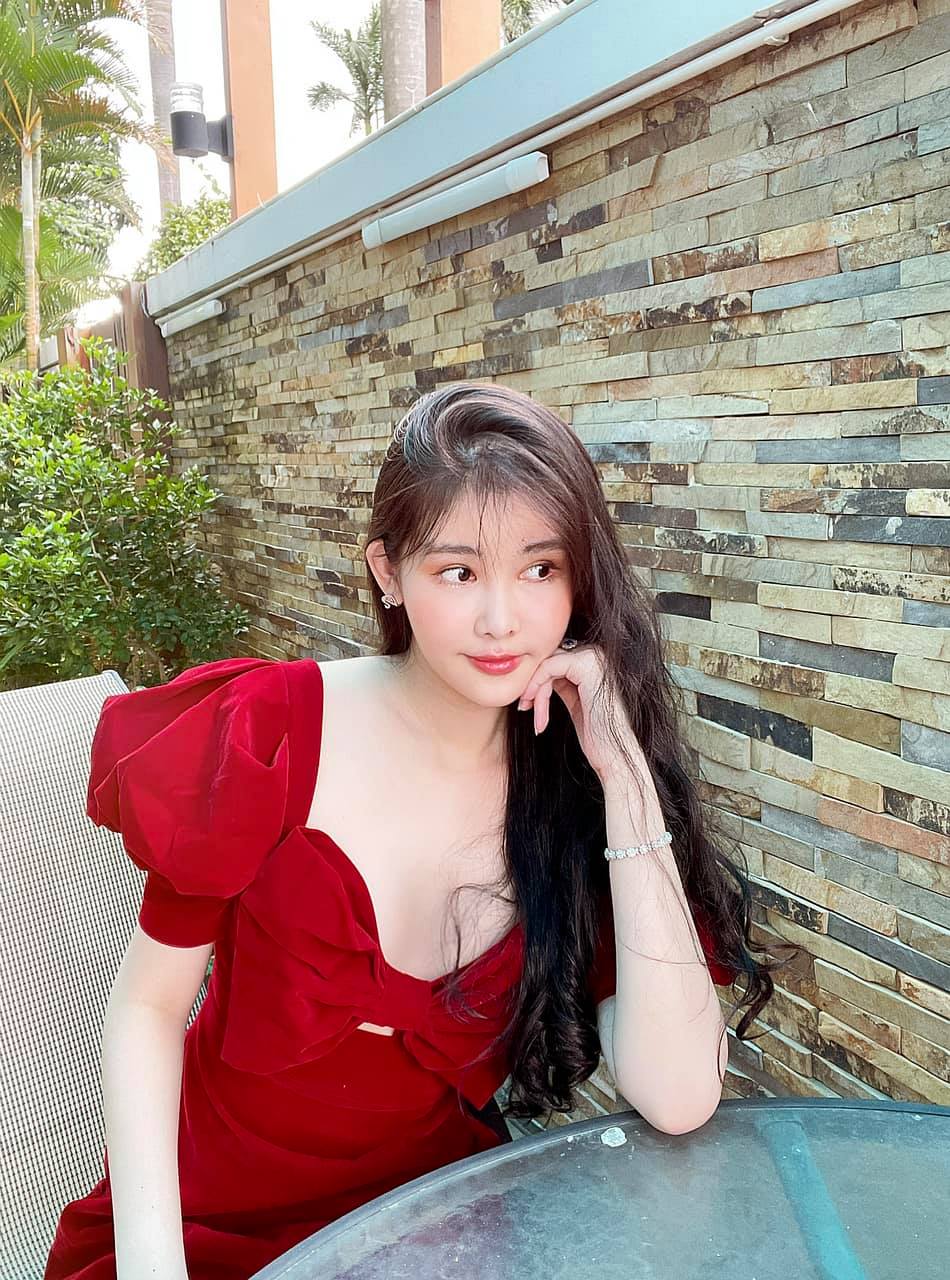 Phan Tô Ny, nam MC được đồn đoán là chú rể của Hoa hậu Lê Âu Ngân Anh - Ảnh 8