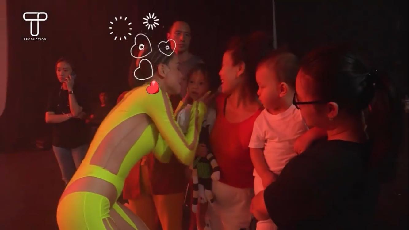 Hồ Ngọc Hà “cuồng