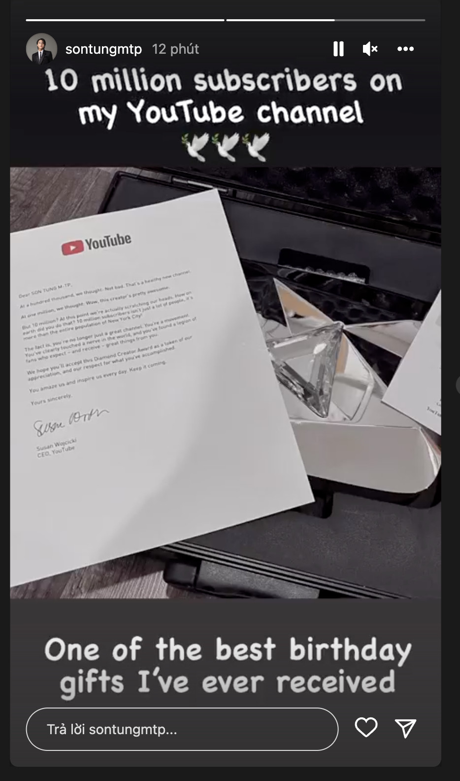 Sơn Tùng M-TP  khoe nút kim cương YouTube đúng ngày sinh nhật tuổi 28 - Ảnh 1