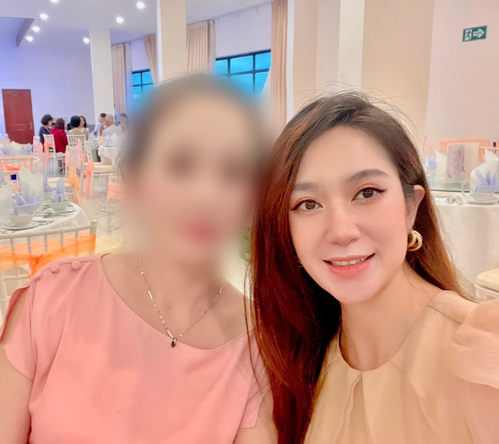 Minh Hà - Lý Hải dự tiệc cưới, nhan sắc 