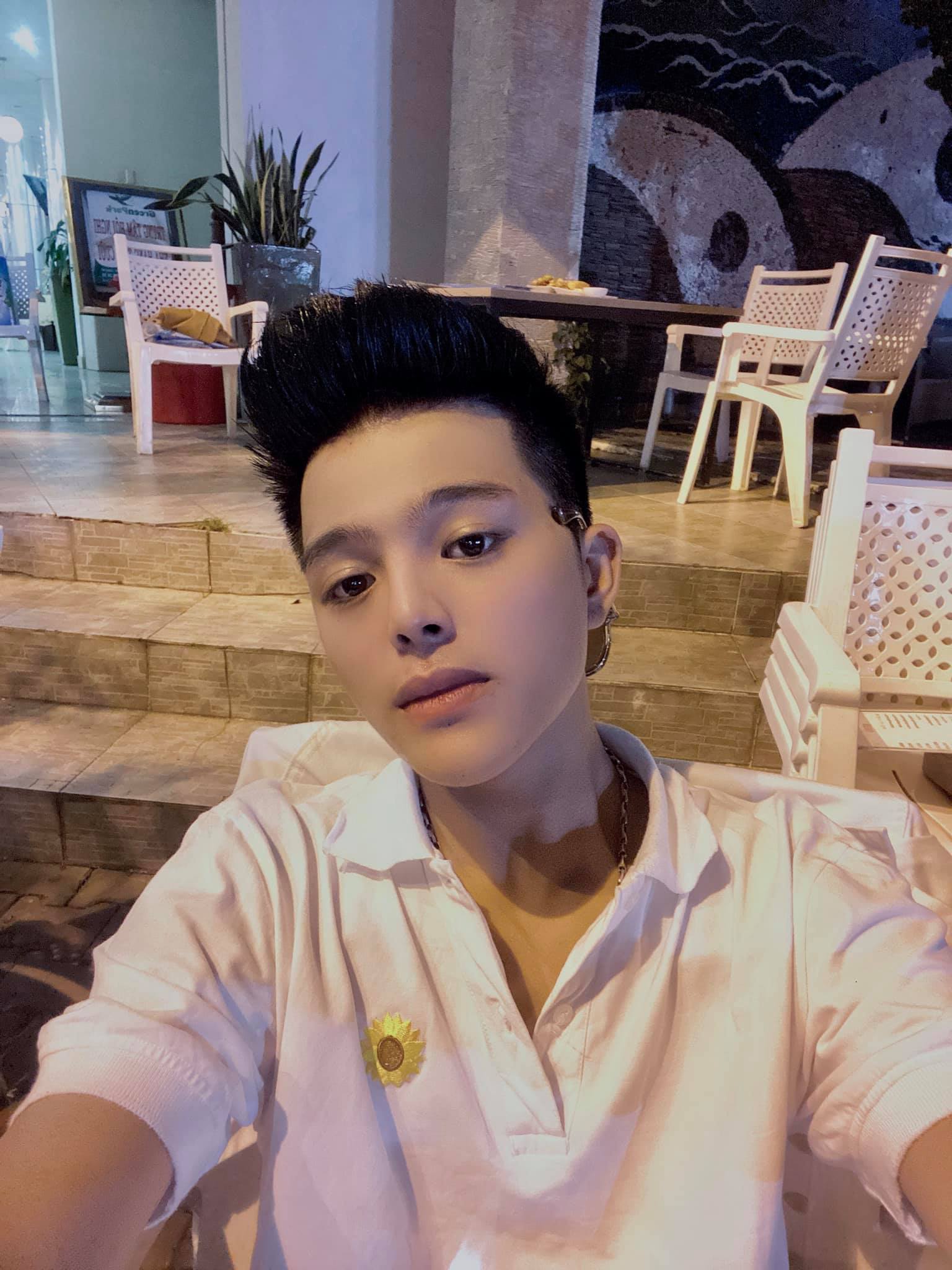 Quang Anh The Voice Kids sau 9 năm đăng quang, gương mặt khác lạ không nhận ra - Ảnh 8