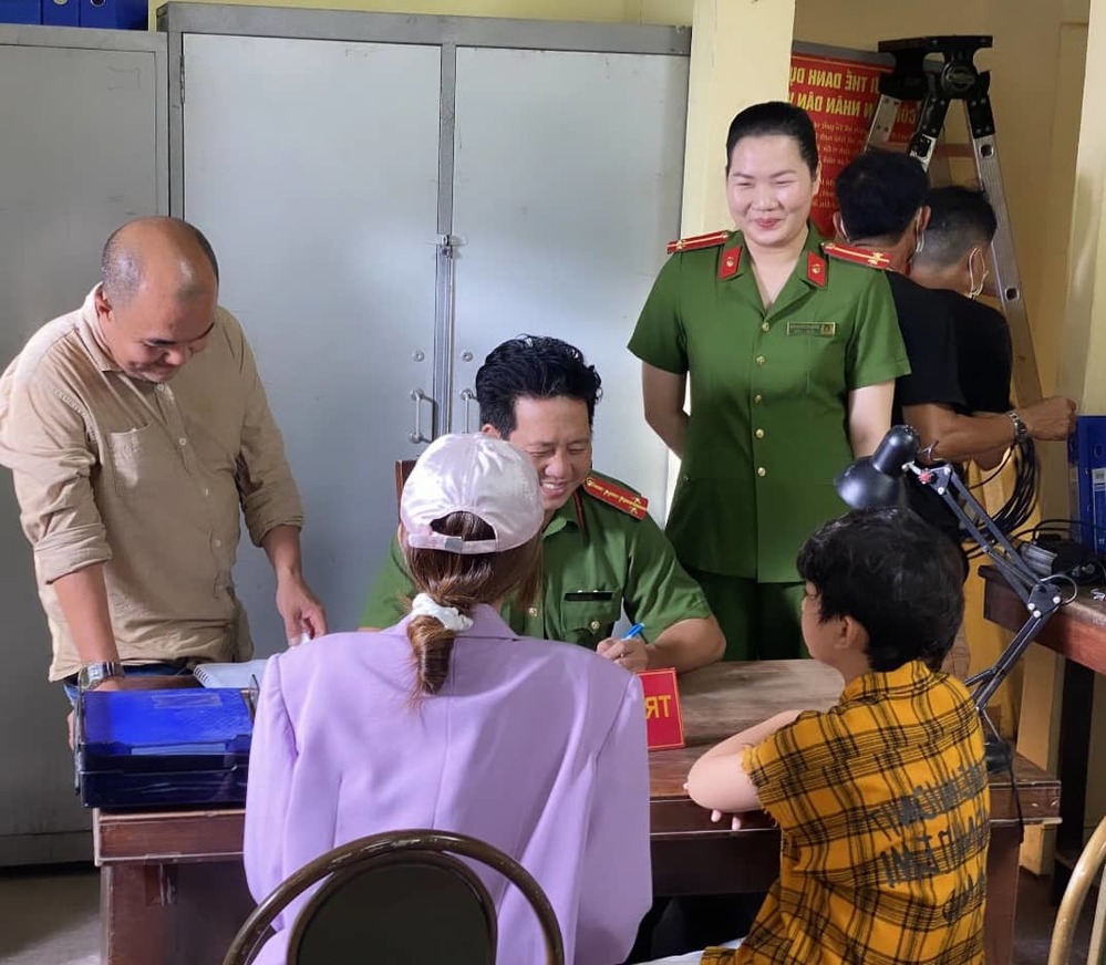 Trợ lý Ngọc Trinh lấn sân làm diễn viên còn được đóng chung với diễn viên kỳ cựu - Ảnh 2