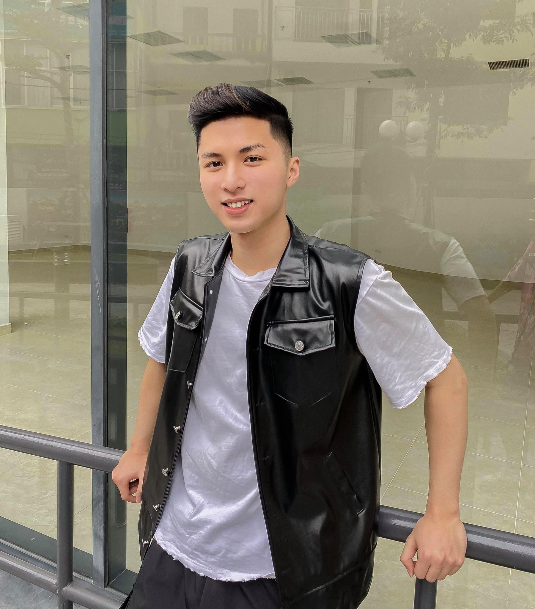 Hot Tiktoker Hoàng Hôn đang nổi rần rần cõi mạng với clip 2 phút là ai?  - Ảnh 3