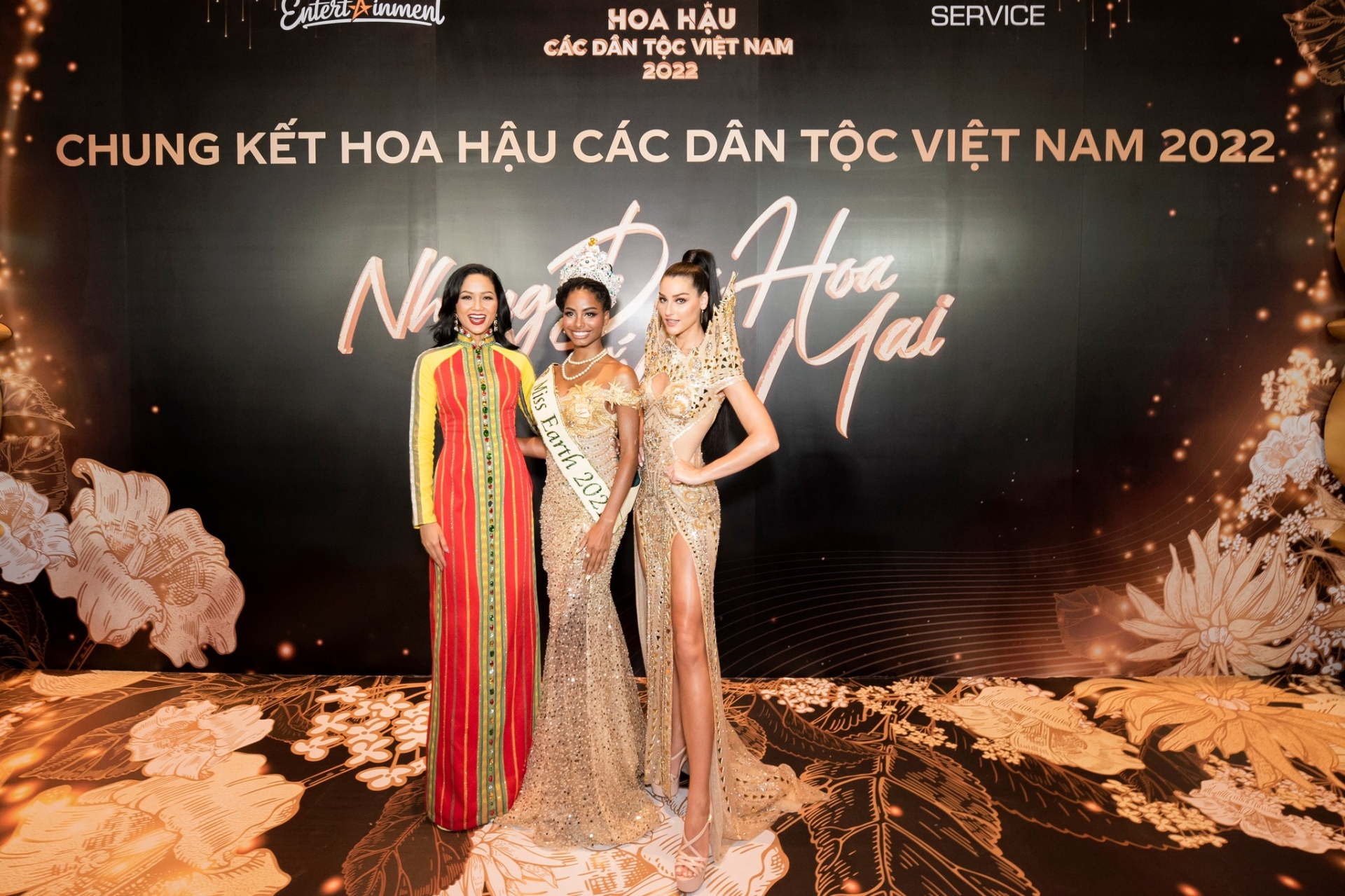 Khoảnh khắc Tân Hoa hậu Thuý Hằng không cảm xúc khi đăng quang, biết trước kết quả? 
 - Ảnh 3