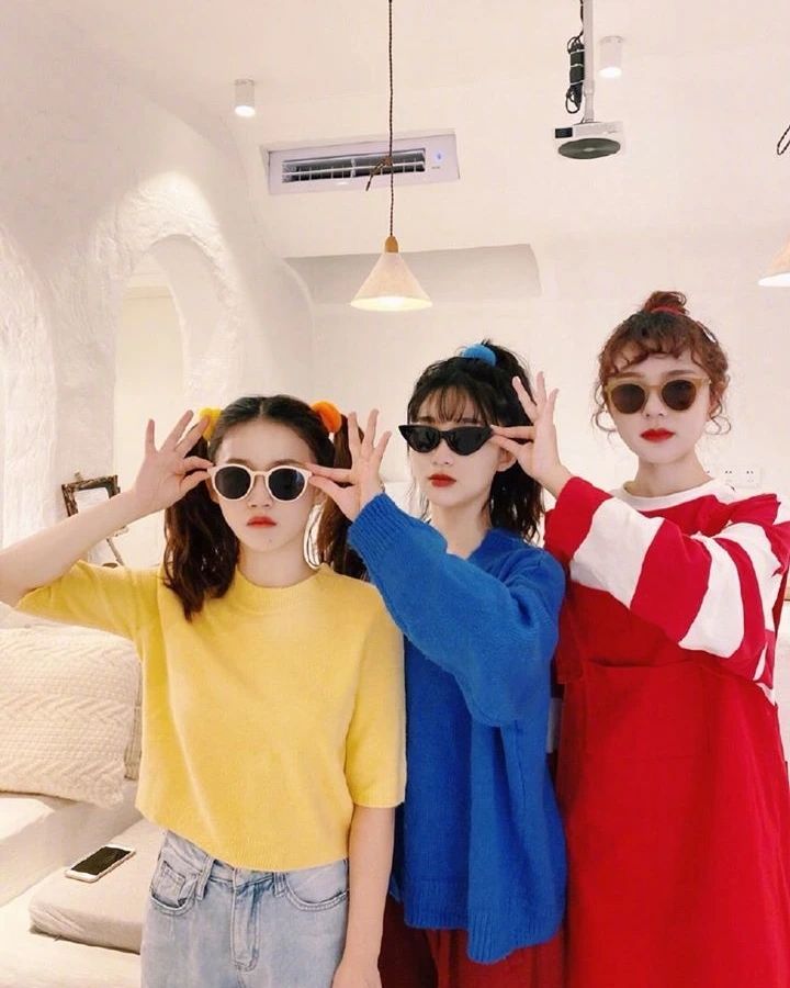 1001 cách tạo dáng chụp ảnh đẹp dành cho hội mê sống ảo - Ảnh 2