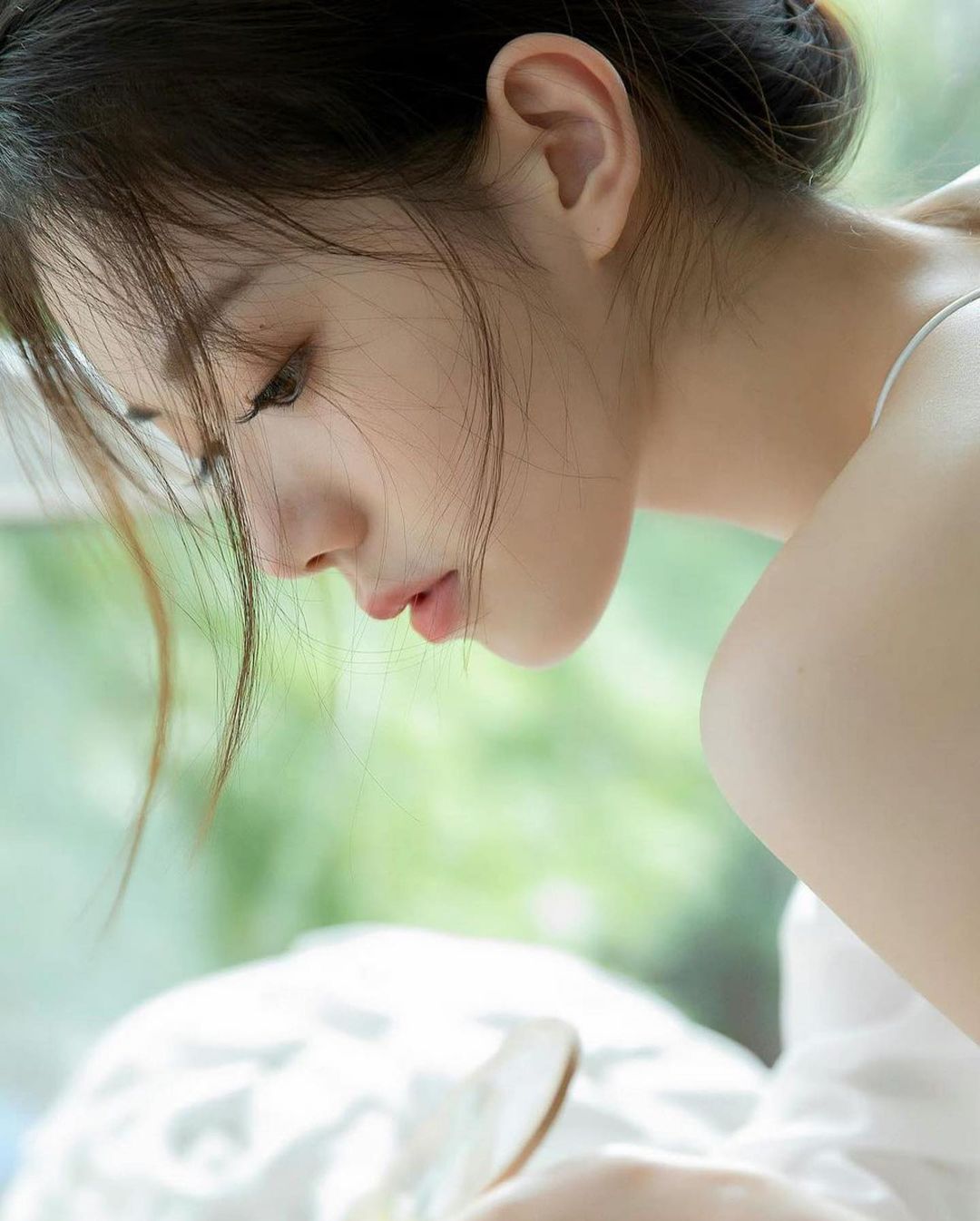 1001 cách tạo dáng chụp ảnh đẹp dành cho hội mê sống ảo - Ảnh 3