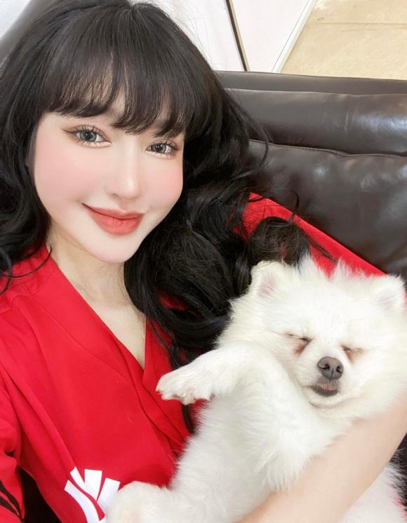 Elly Trần nuôi hơn 10 em thú cưng mỗi tháng hết 15 triệu, tìm người tiếp tế pate vì nghèo - Ảnh 5