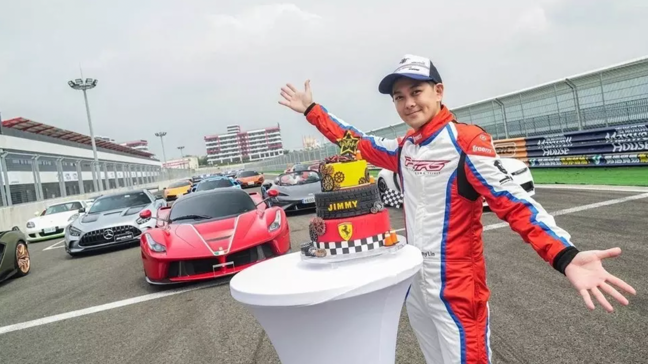 Lâm Chí Dĩnh có bộ sưu tập xe hơn 73 triệu USD, tự nhận mình là  “người mê xe điên” - Ảnh 4