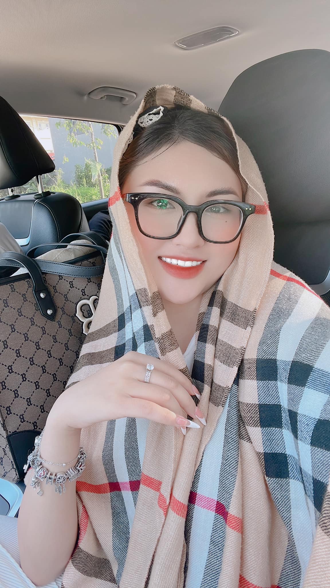 Văn Toản yêu đương thế nào trước khi vướng nghi vấn bỏ con với bạn gái cũ?  - Ảnh 5