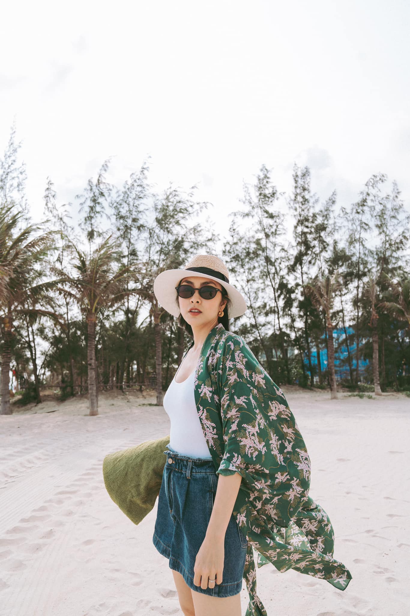 Tăng Thanh Hà tiết lộ mắc 1 căn bệnh cơ thể gầy 43kg, nhan sắc già nua - Ảnh 1