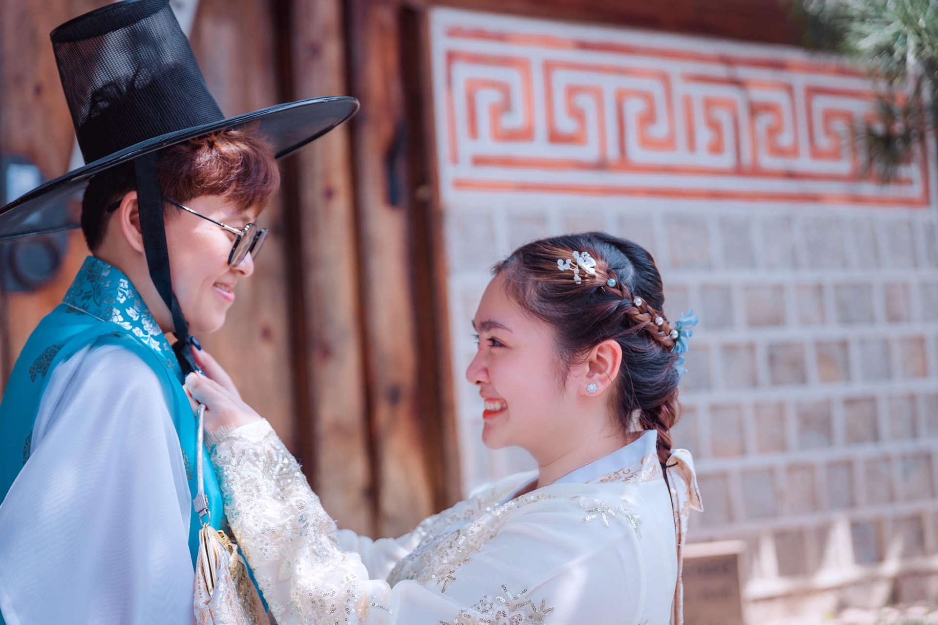 Thiện Nhân gọi người yêu đồng giới là “chồng