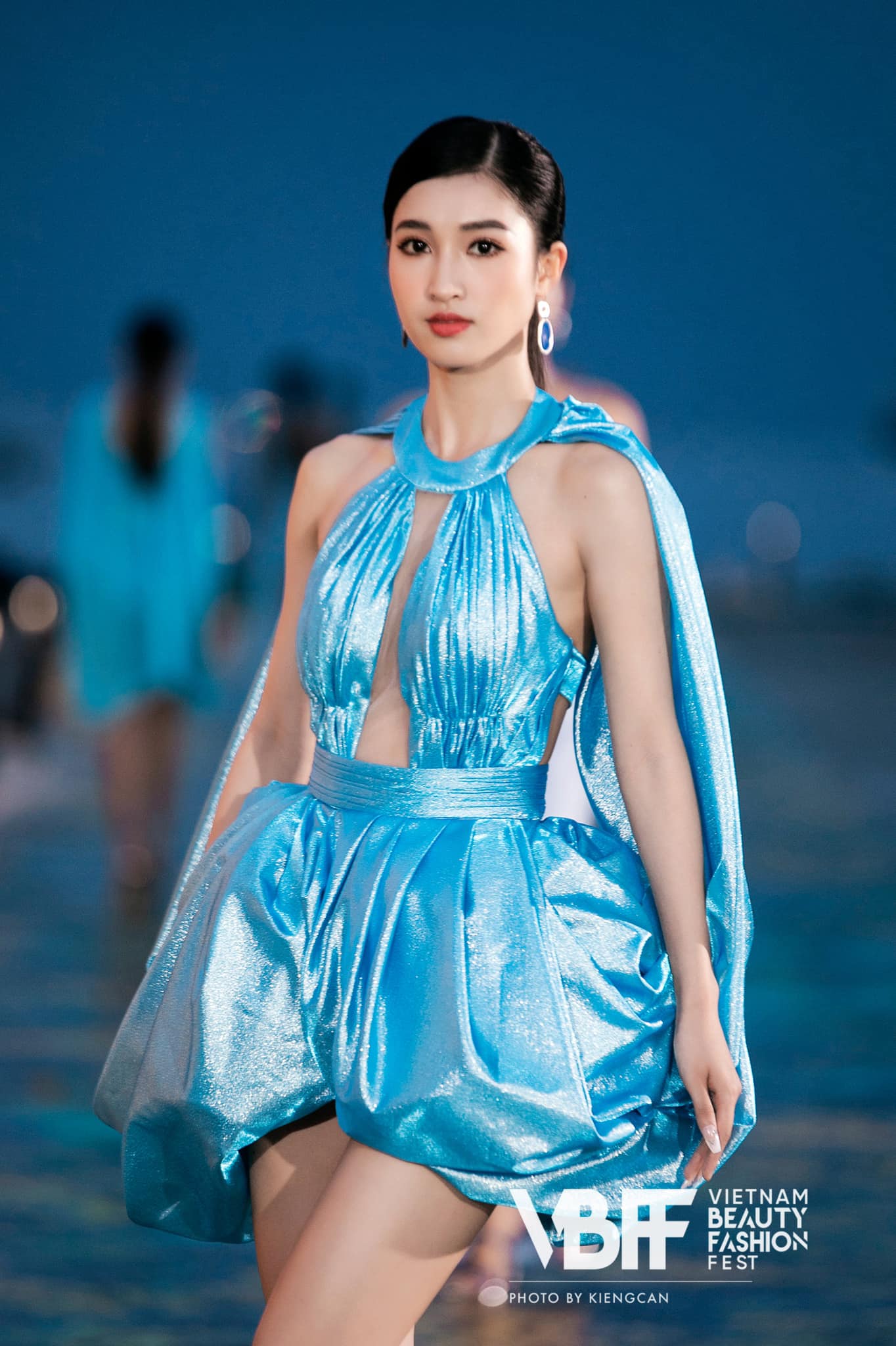 Á hậu 2 Phương Nhi là ai? Người đẹp có vòng eo nhỏ, làn da đẹp nhất Miss World Vietnam 2022- Ảnh 8
