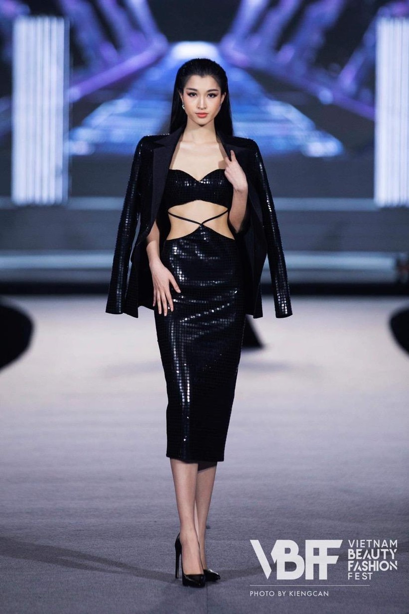 Á hậu 2 Phương Nhi là ai? Người đẹp có vòng eo nhỏ, làn da đẹp nhất Miss World Vietnam 2022- Ảnh 2