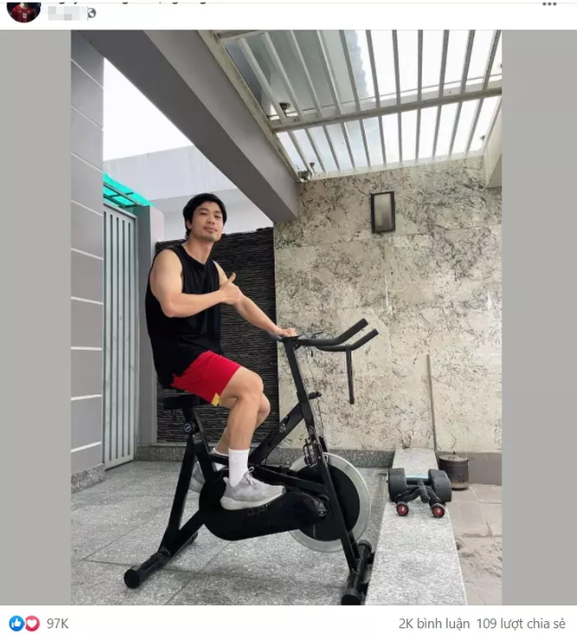 Sau 2 năm lấy vợ Công Phượng xuống sắc già nua, râu ria xuề xòa- Ảnh 4