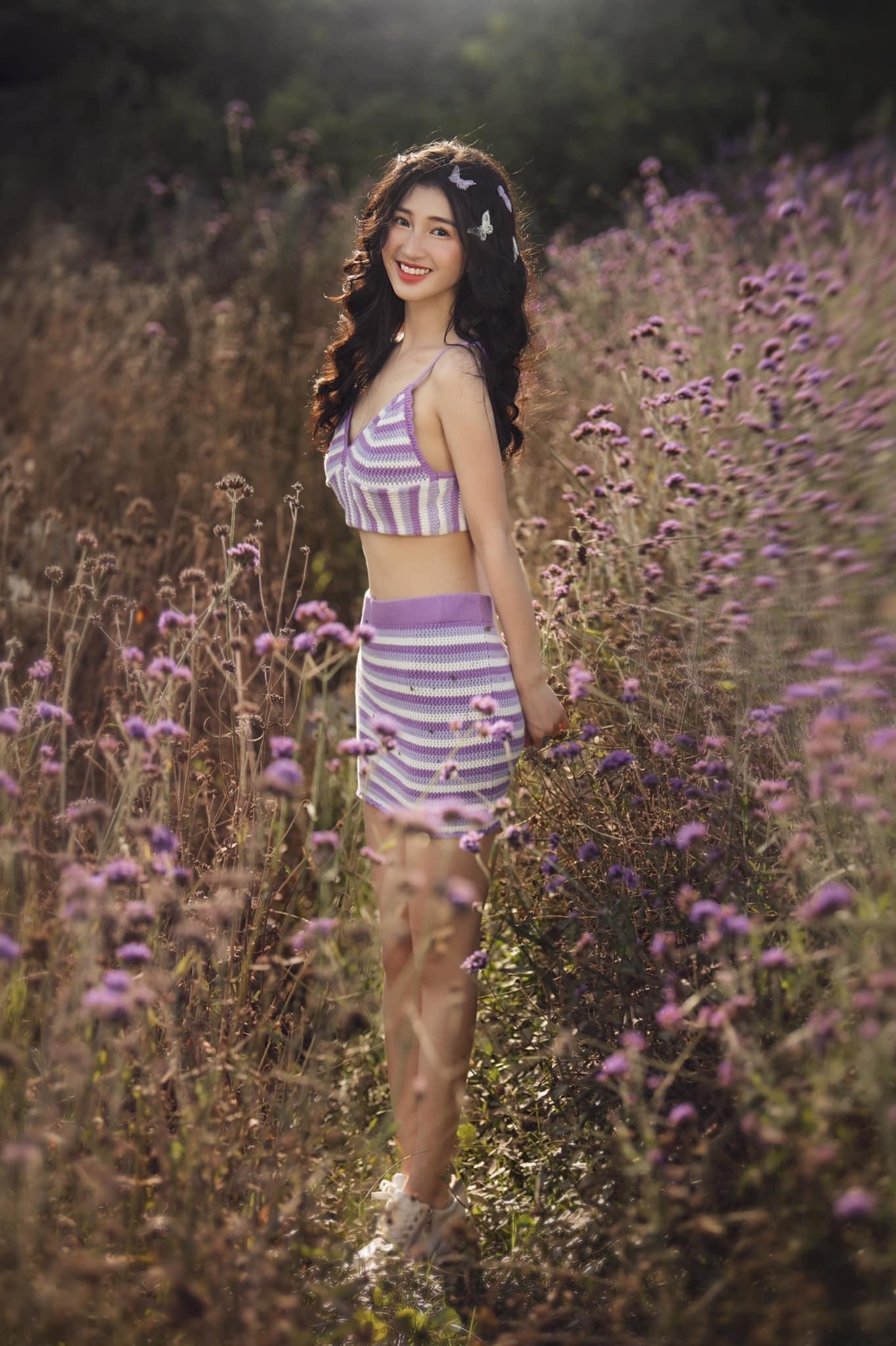 Không hẹn mà gặp, Hoa hậu Mai Phương và Á hậu Phương Nhi cùng hóa nàng lolita- Ảnh 3