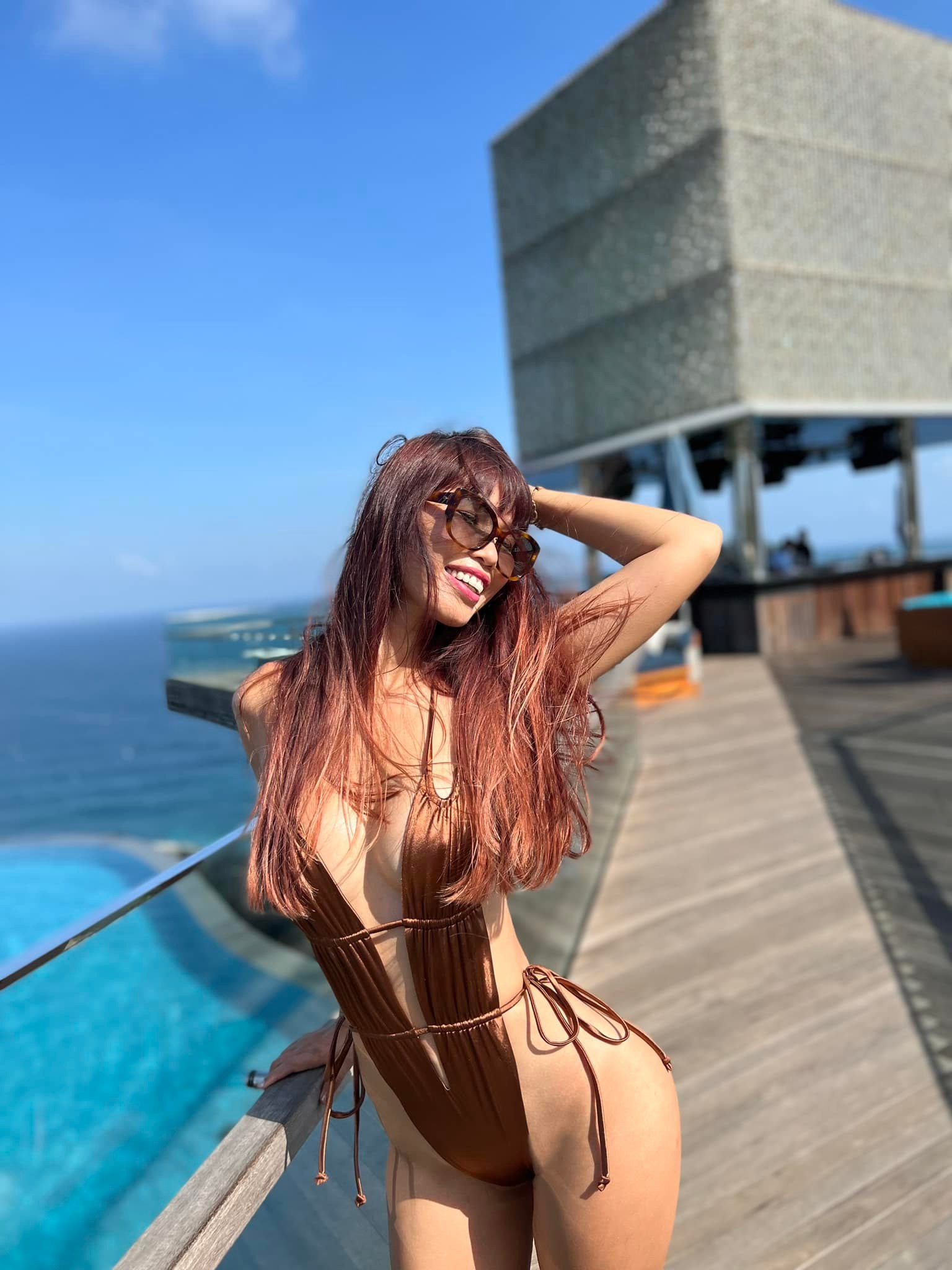 Bị phạt 70 triệu vì mặc hở Hà Anh vẫn diện bikini mặc sự đời- Ảnh 2