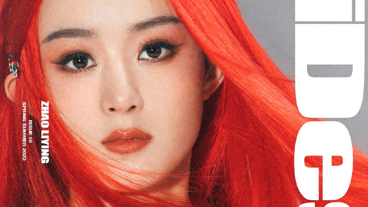 Triệu Lệ Dĩnh phá cách với tóc đỏ trên bìa tạp chí thời trang