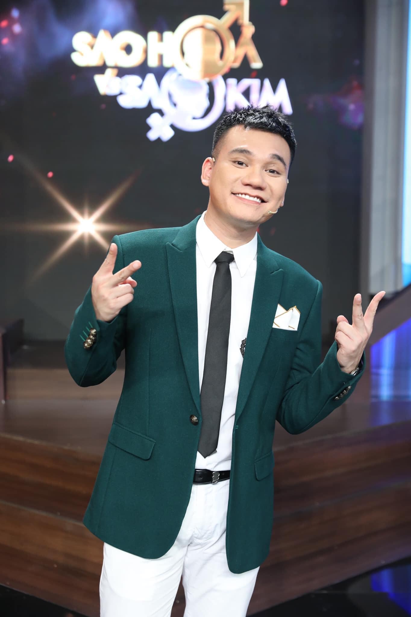 Khắc Việt là ai? Nam ca sĩ, nhạc sĩ tài năng của Vpop có hôn nhân viên mãn với vợ DJ- Ảnh 4