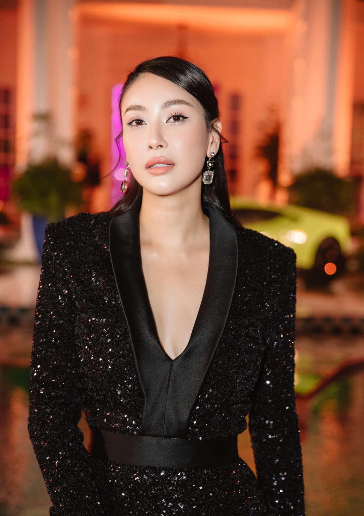 Hà Kiều Anh với gương mặt cứng đơ tại biểu cảm 1 màu, netizen nghi vừa thẩm mỹ- Ảnh 4