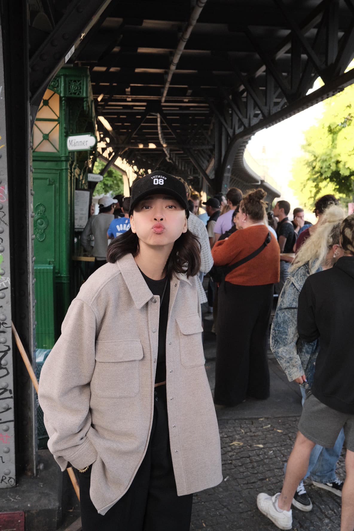 Ngô Thanh Vân “xu cà na” vì nhờ Huy Trần cột tóc, cái kết vì làm hỏng 