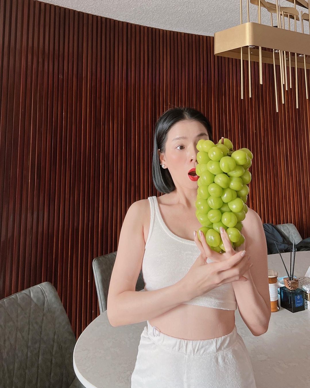 Bí quyết giữ dáng của Lệ Quyên: Ăn nho 3 triệu và tạm biệt bánh ngọt- Ảnh 1