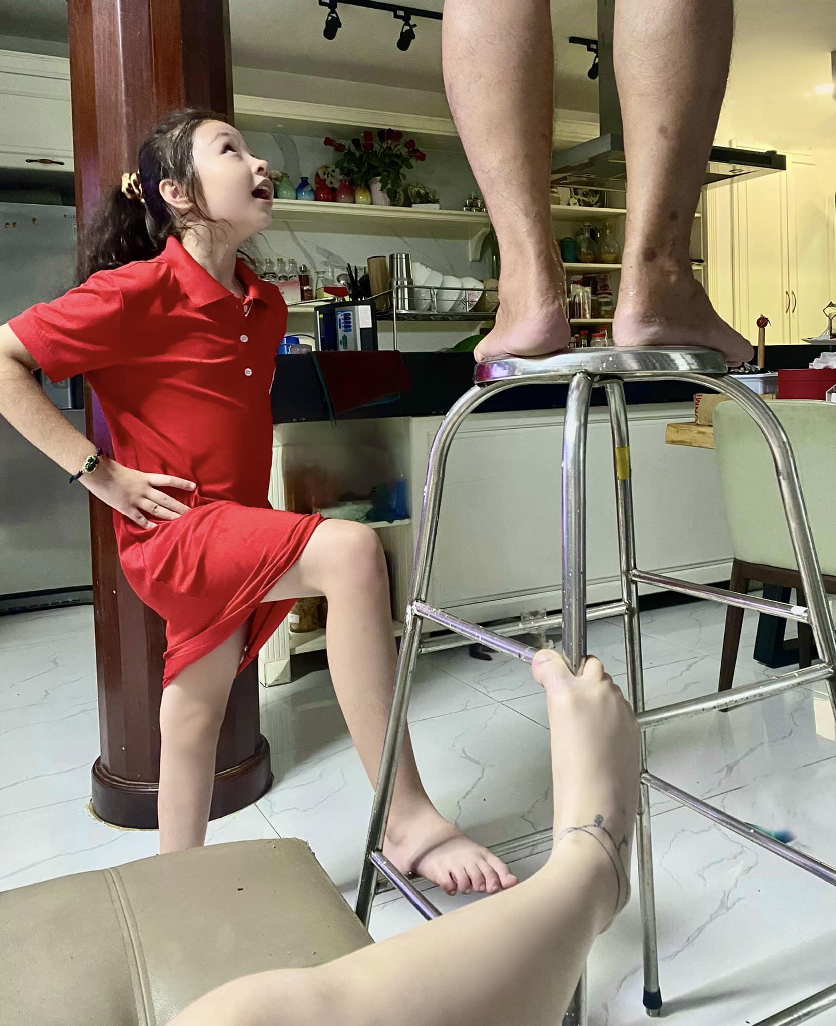 Cadie Mộc Trà nhà Elly Trần khiến dân tình ngỡ ngàng vì ngoại hình ra dáng thiếu nữ- Ảnh 1