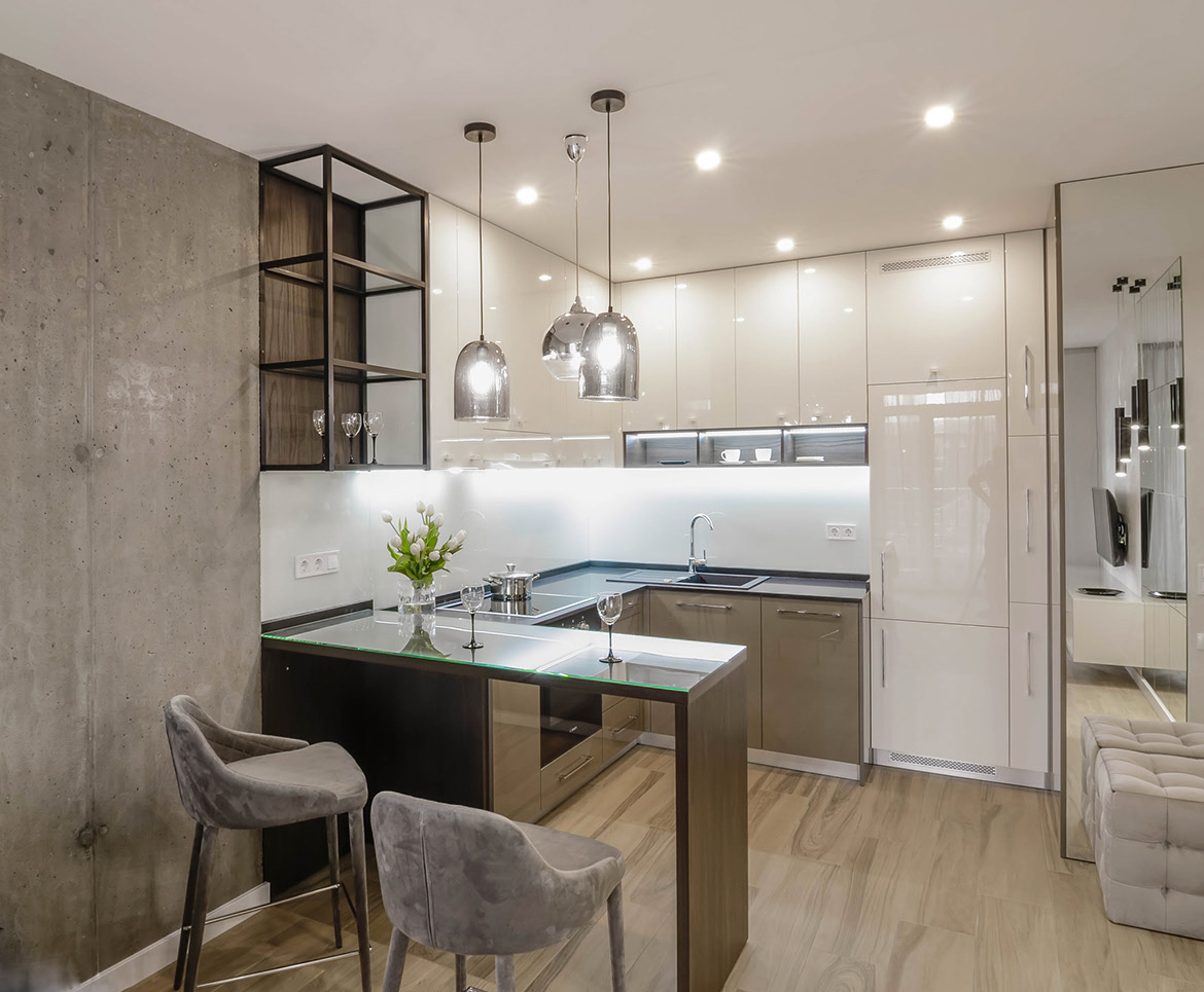 Tủ bếp sử dụng chất liệu acrylic tạo sự sang trọng cho căn hộ.